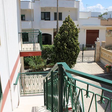 Villa Maria Sant Isidoro  Esterno foto