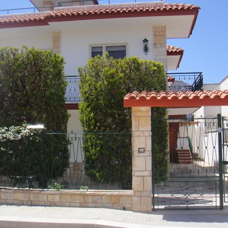 Villa Maria Sant Isidoro  Esterno foto