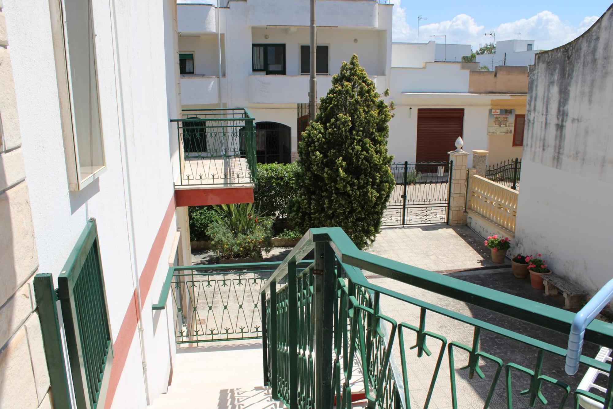 Villa Maria Sant Isidoro  Esterno foto