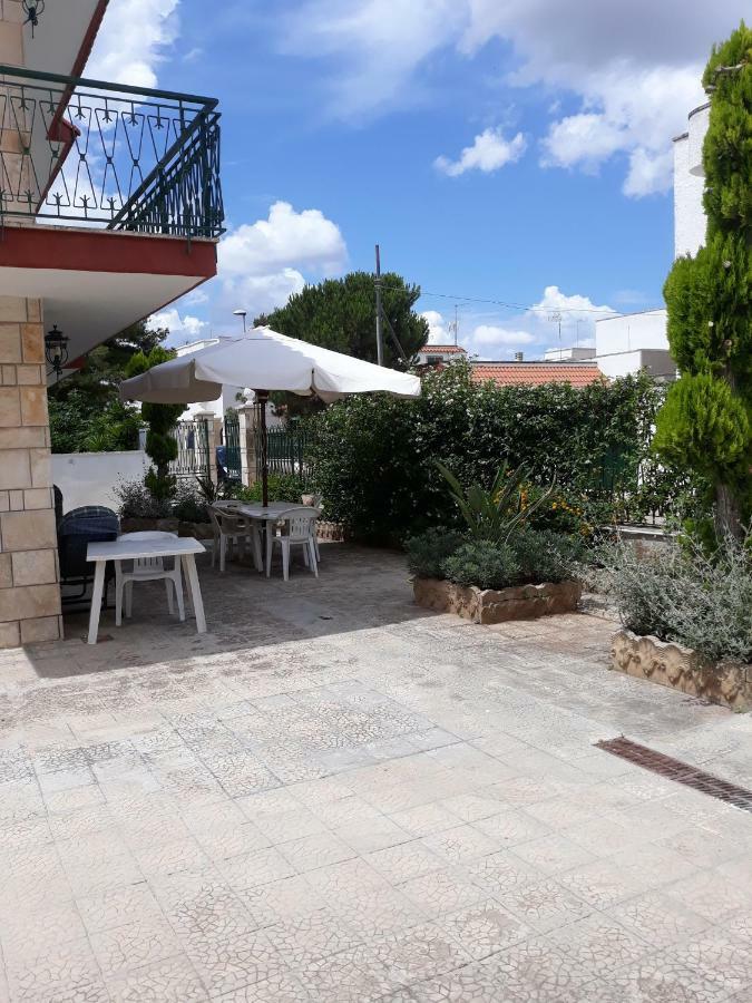 Villa Maria Sant Isidoro  Esterno foto