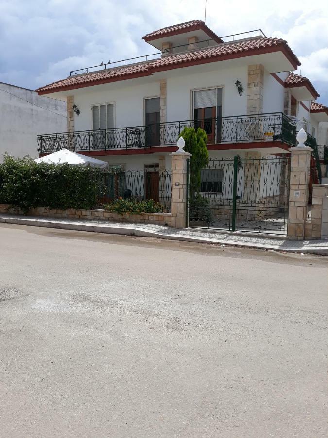 Villa Maria Sant Isidoro  Esterno foto